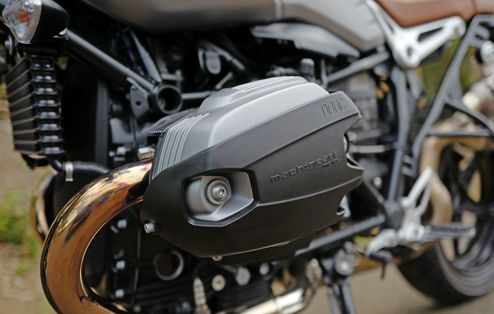 X-Head DOHC – MachineartMoto - Main Image