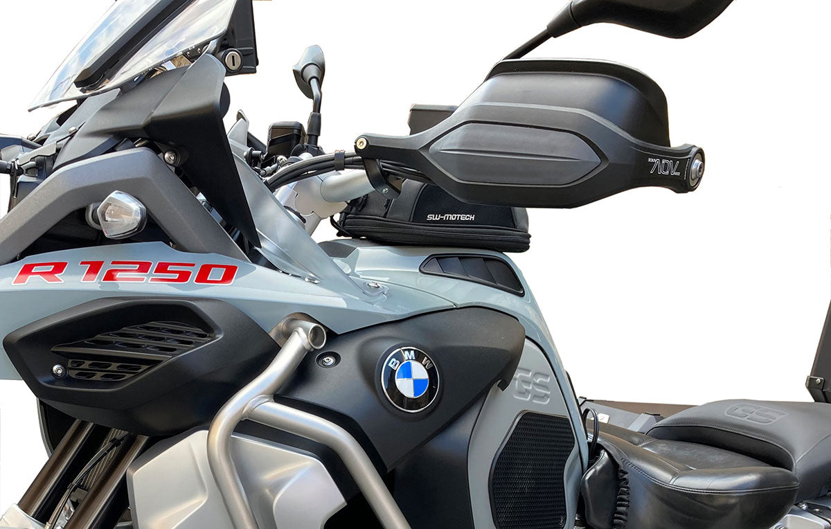 ADVance Guard Multi-functional hand guards on BMW R 1250GSA- Cold Weather Sliding Shield setting